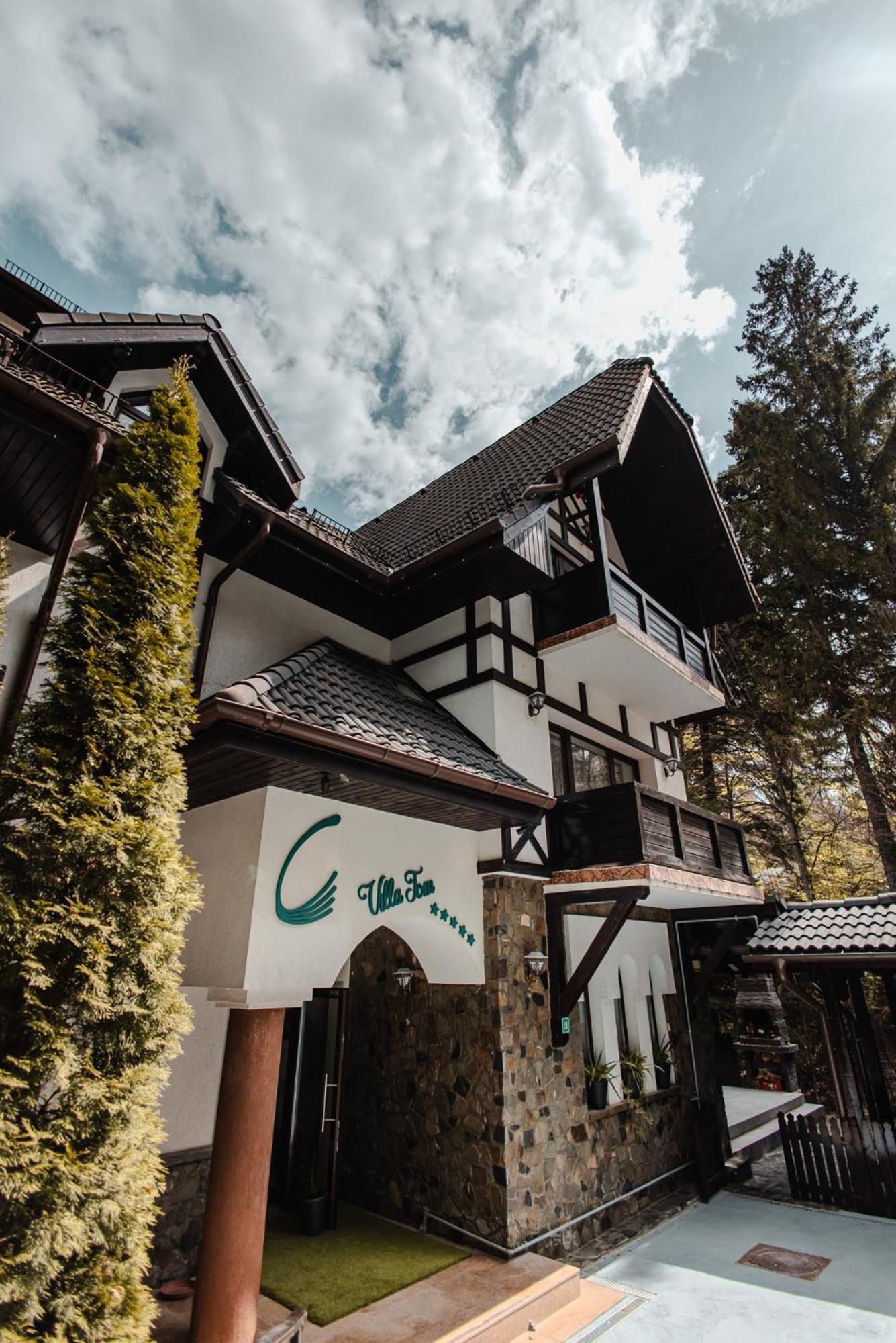 Villa Tom Sinaia Exterior photo